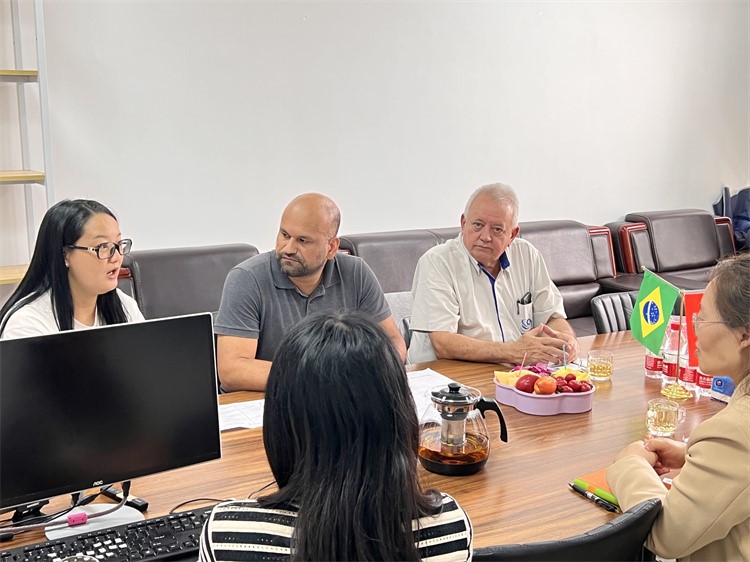 Recubrimiento de la superficie de la placa de aluminio Recubrimiento de la superficie de la placa de aluminio