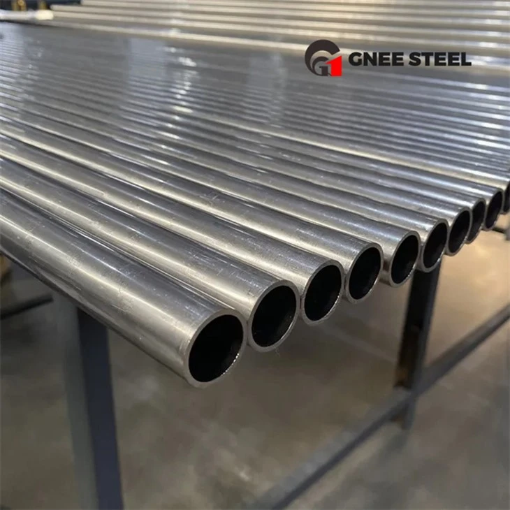 ASTM A312 TP321 Nahtloses Edelstahlrohr mit Blankglühung für die Erdölindustrie